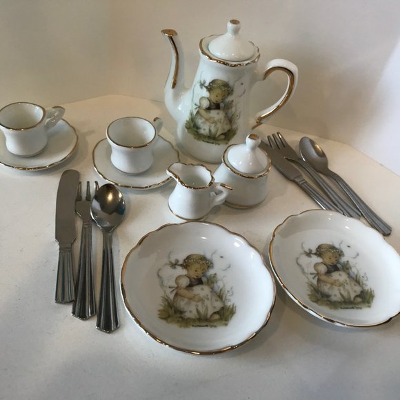 Hummel Mini Tea Set, Made in Germany, Lily of the Valley, Reuter Porzellen, - Picture 1 of 7